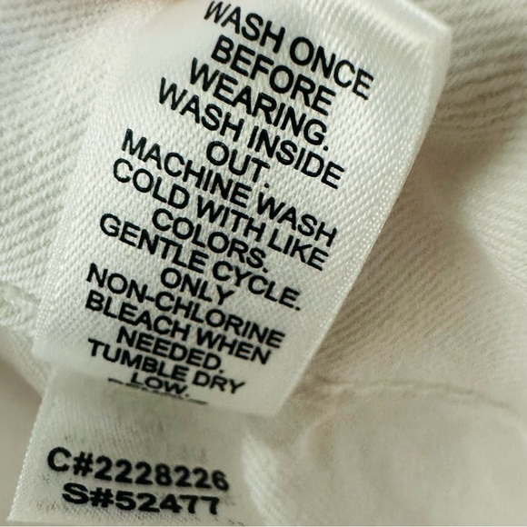 Women’s White Stretch Capris High Rise Sz 6 Eyelet Hem Coastal Vacay Feminine - Picture 6 of 6